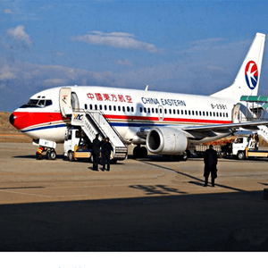 正定航空货运航空快运业稳步发展的原因是什么？